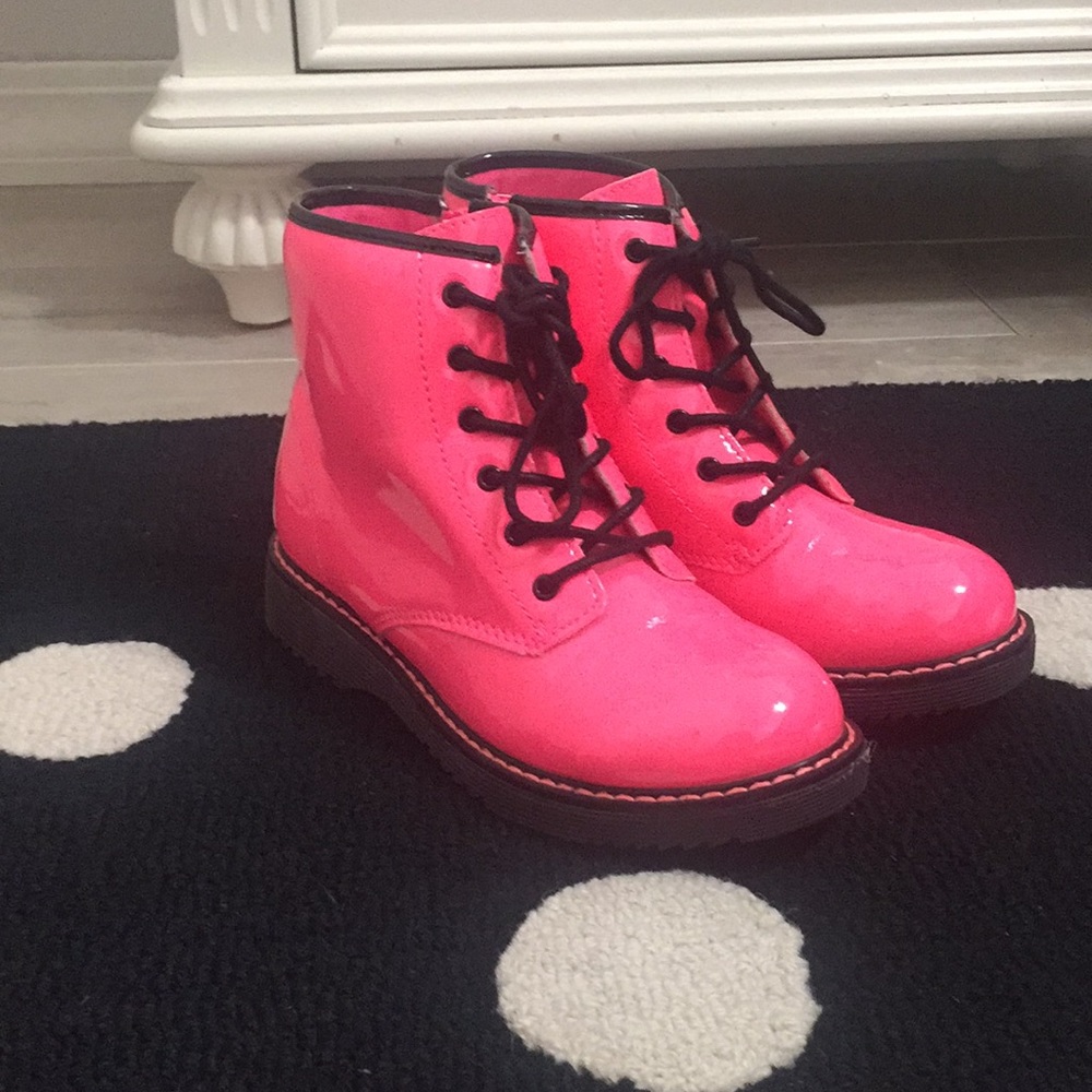 Children’s Place girl’s size 3 boots or rain boots